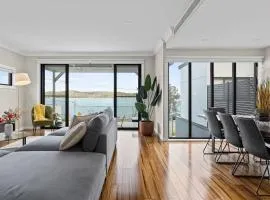 Lakeview Oasis on The Esplanade
