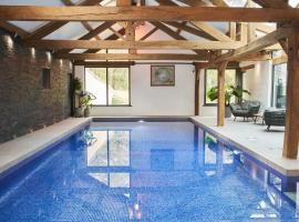 Swifts Return - Apartment with hot tub, sauna and indoor pool (Dartmoor), hotel em Exeter