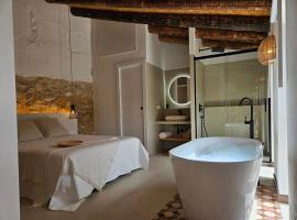 Apartamentos Rurales LA BUENA ESTRELLA, מלון ידידותי לחיות מחמד באלקלה דל חוקאר
