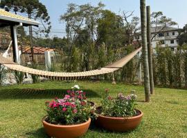 Pousada Flor de Lua Monte Verde, hotel u gradu 'Monte Verde'