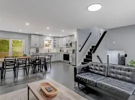 Peaceful Pocono Home with Hot Tub, gym, & office