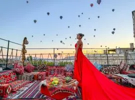 Nomads Cave Hotel & Rooftop