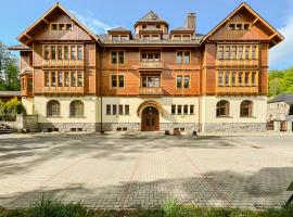 Józefina Apartament's z dotępem do mini SPA, hotel ve Sklářské Porubě