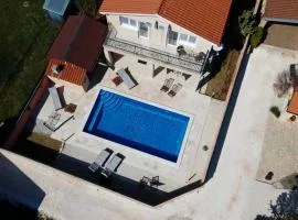 Villa Dorina