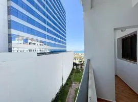 situé sur la corniche 2 ch accès au mall 277