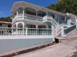Vacation Getaway at Wallhouse