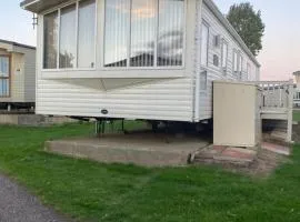 Heacham Beach Riverside 10