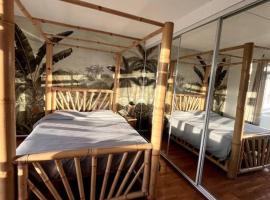 Sur les toits de la capitale, hotel in Fort-de-France