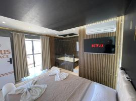 Suíte Gold com varanda e Hidro 302, hotel in Santo Antônio do Descoberto