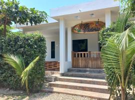 Villa Victoria Bosques de OLON, hotel v destinaci Olón