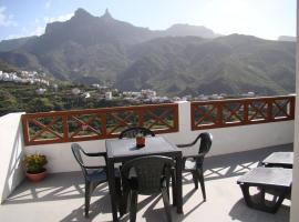 Casa Rural Paisajes de Tejeda, hotel v mestu Tejeda