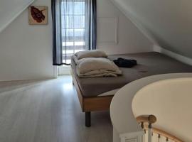 Marku House 2-plans huse, hotel a Struer