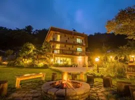 Yangpyeong the Haemil Pension Group, MT, Workshop