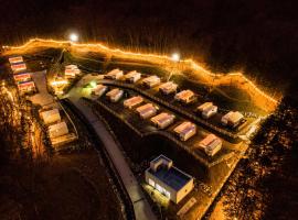 Chuncheon में, होटल Chuncheon Weolsongli Camp