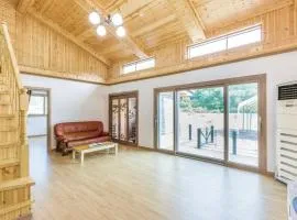 Hongcheon Oz Pension