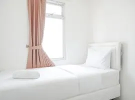 Cozy and Comfort Living 2BR Green Bay Pluit Apartment By Travelio