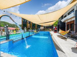 Gapyeong Casabella Pool Villa, отель в городе Капхён