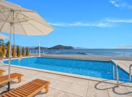 Namhae Stay Gaeen, ξενοδοχείο σε Tongdae-ri