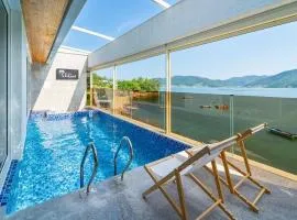 Namhae Be My Island Pool Villa