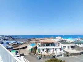 Jeju Viento Gimnyeong Pension