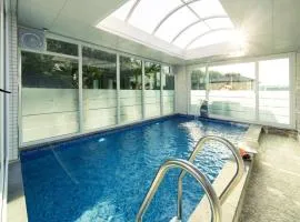 Gyeongju Yeonjeong Pool Villa