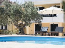 Phoebe Summer House, hotel v destinaci Akrotiri