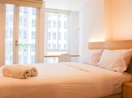 Modern Studio Room at Tokyo Riverside PIK 2 Apartment By Travelio