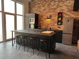 LFA - 171 - Superbe Loft avec Sauna