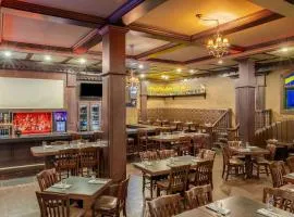 Days Inn & Suites by Wyndham West Edmonton
