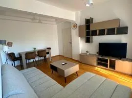 IN APART HOTEL