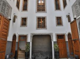 Riad Layla, hotel in Fès
