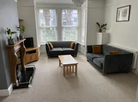 Entire Victorian House 3 bedrooms