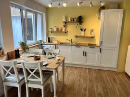 Appart cosy, calme proche centre, ξενοδοχείο στην Καέν