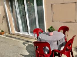 Cosy appartement Bike & Ski, hotel v destinaci Saxon
