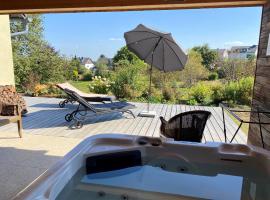 Frankenwald-Lodge, Hotel mit Pools in Schwarzenbach am Wald