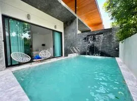 2 BR Modern Pool Villa Chalong