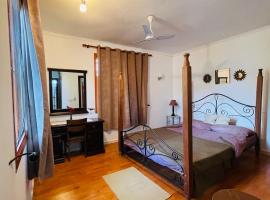 Seaside Beach Bungalow, Hotel in Daressalam