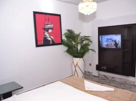 Standard Luxury Room - Sleeps2 - Pool - PetAllowed, hotel v destinaci Lekki