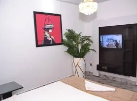 Standard Luxury Room - Sleeps2 - Pool - PetAllowed
