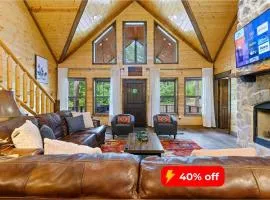 Walk2Town-Private Creek-Hot Tub-Treehouse-Firepit