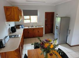 Emerald Vale Ale Cottage, casa rústica em Lone Tree