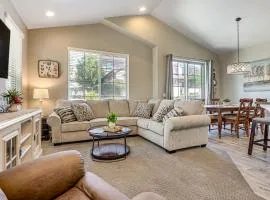 Desert Rose Townhome 35 Mi to Zion and State Parks