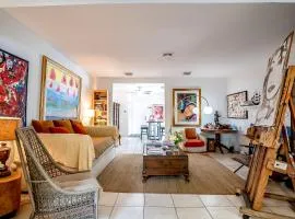 Private Rooms at Miami, Buena Vista with Parking