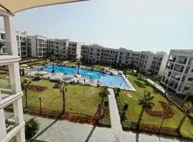 Magnifique appart vue piscine 5min de la plage