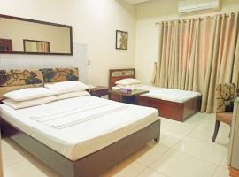 Hotel Silver Sand Multan, hotel en Multán