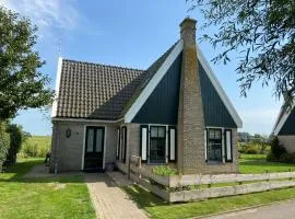 Villa in Wieringer near the Coast