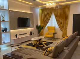 H4N Apartments, hotel que acepta mascotas en Cape Coast