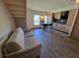 Superbe T2 duplex vue sur les montagnes, hotel en Chorges