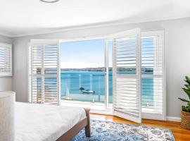 Ocean Front Luxury The Lambeth Walk, hotel v destinaci Bundeena