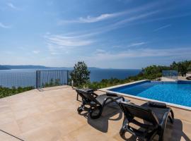 Vicani에 위치한 호텔 Seaview Villa Mare Visum in a peaceful location